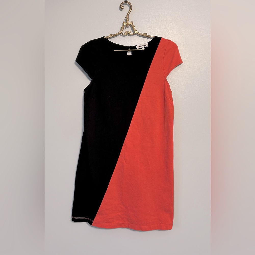 Monteau colorblock shift dress